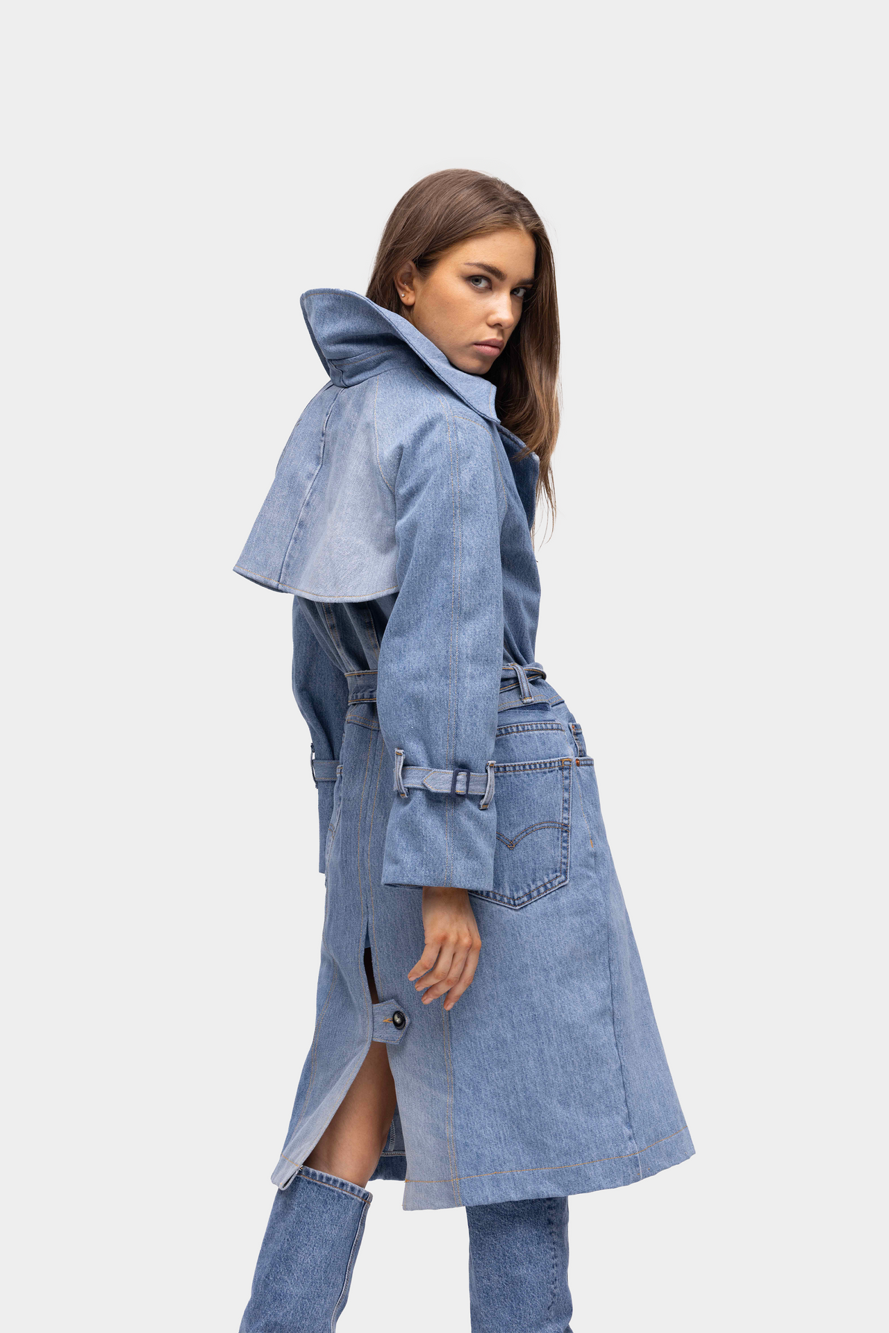 TRENCH in Vintage Denim