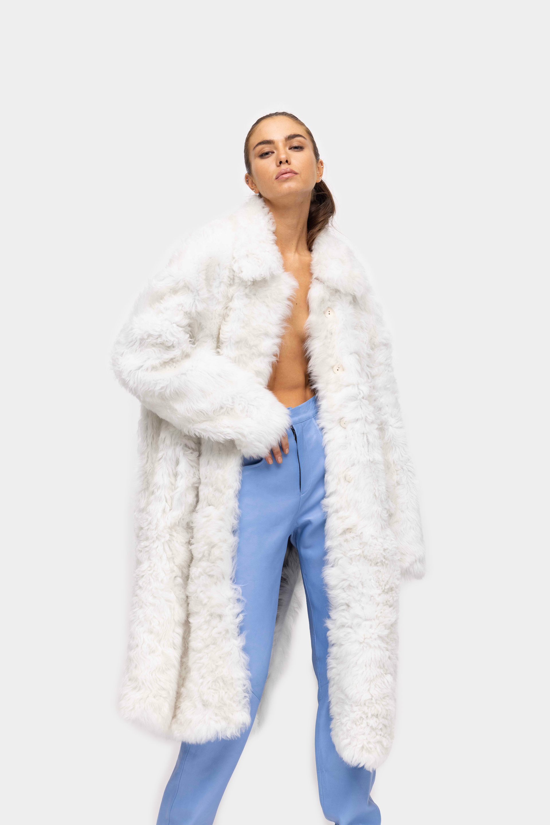 SUNDAY COAT
